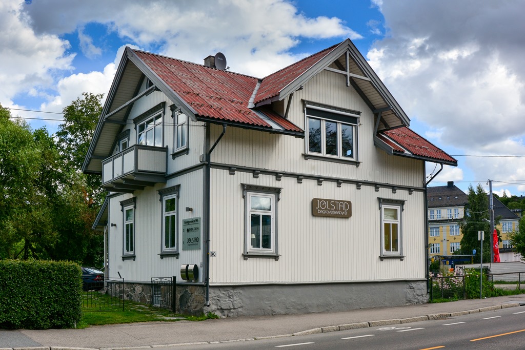 Holtet2 Jølstad begravelsesbyrå